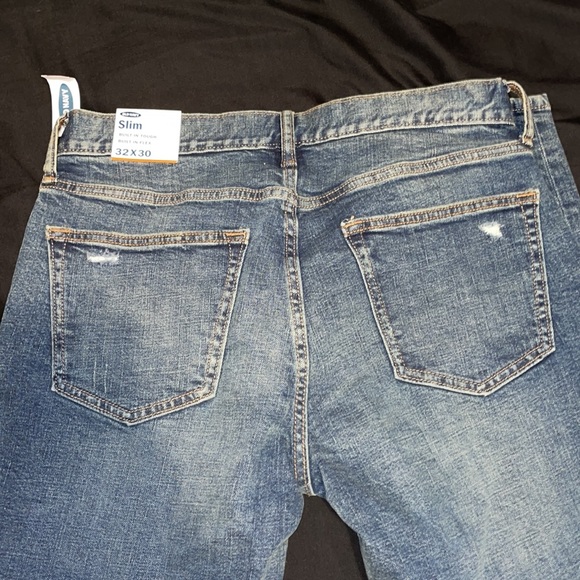 Women’s Old Navy Slim Jeans - Picture 5 of 6